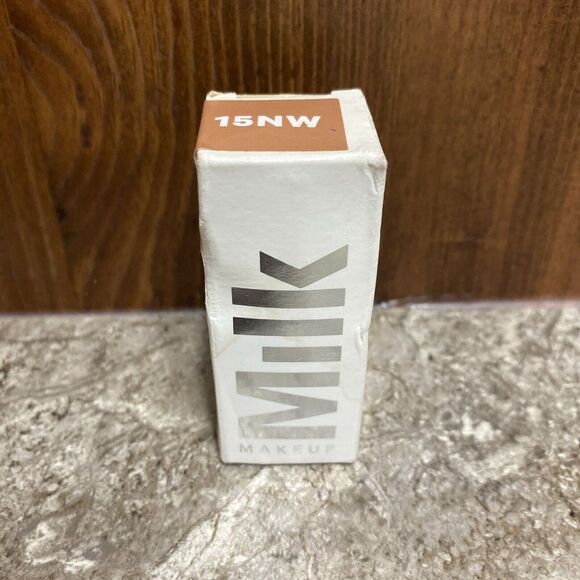 Milk Makeup 15NW Future Fluid All Over Concealer 8.5 ml .28oz New - Picture 1 of 4